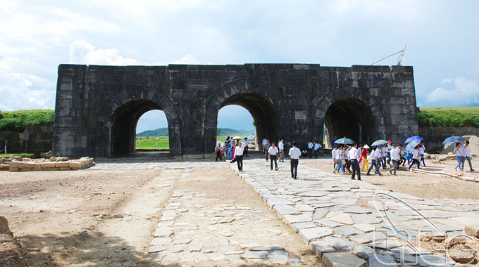 Năm Du lịch Quốc gia 2015 - Cú huých thu hút khách du lịch đến với Thanh Hóa