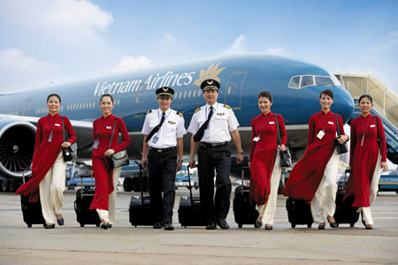 Vietnam Airlines ký hợp đồng bảo hiểm hàng không năm 2015-2016