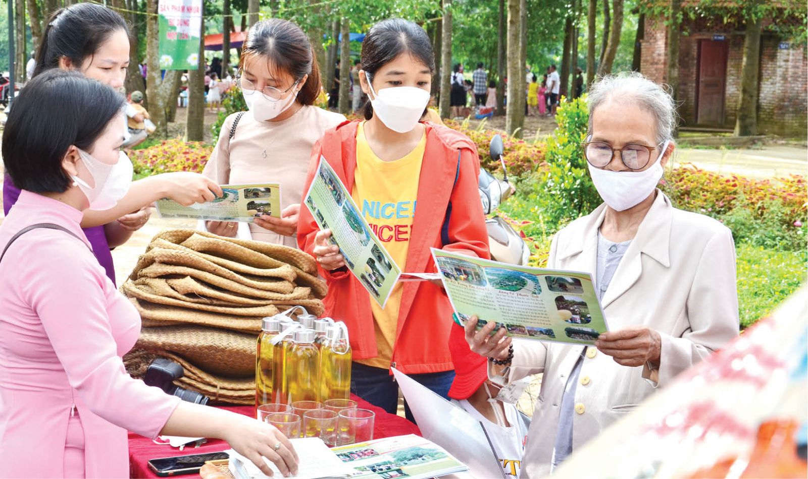 Thừa Thiên Huế: Tạo dựng thương hiệu “Hương xưa làng cổ” cho Phước Tích
