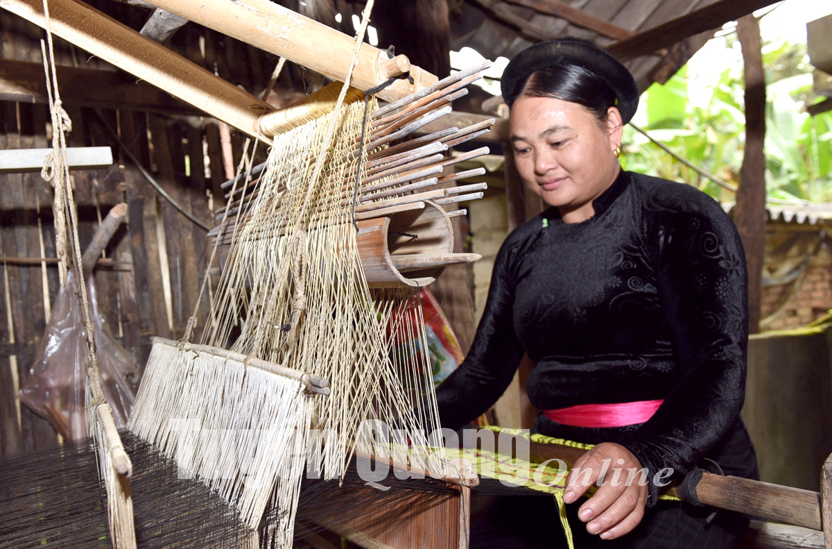 Na Hang - Tuyên Quang đưa thổ cẩm thành sản phẩm du lịch độc đáo