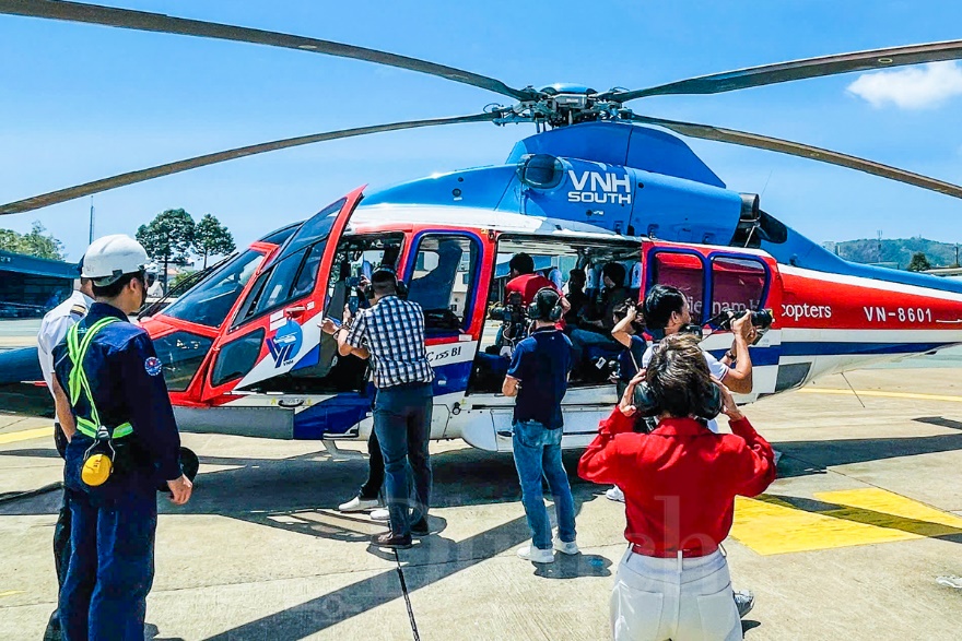 UBND TP.Hồ Chí Minh yêu cầu triển khai du lịch ngắm Thành phố từ trên cao bằng trực thăng