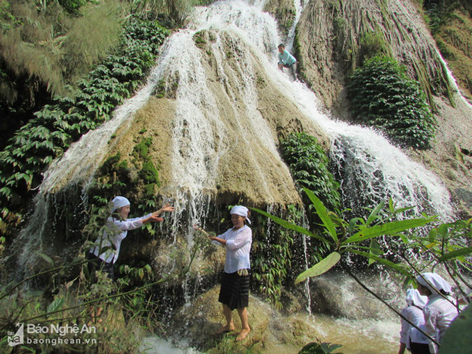 Khai mở tiềm năng du lịch huyện Tân Kỳ trên tuyến đường Hồ Chí Minh