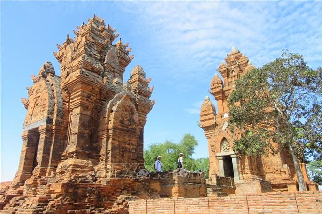 Tháp Po Klong Garai - điểm đến hấp hẫn của Ninh Thuận