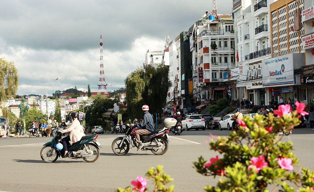 Ứng dụng du lịch thông minh cho Ðà Lạt